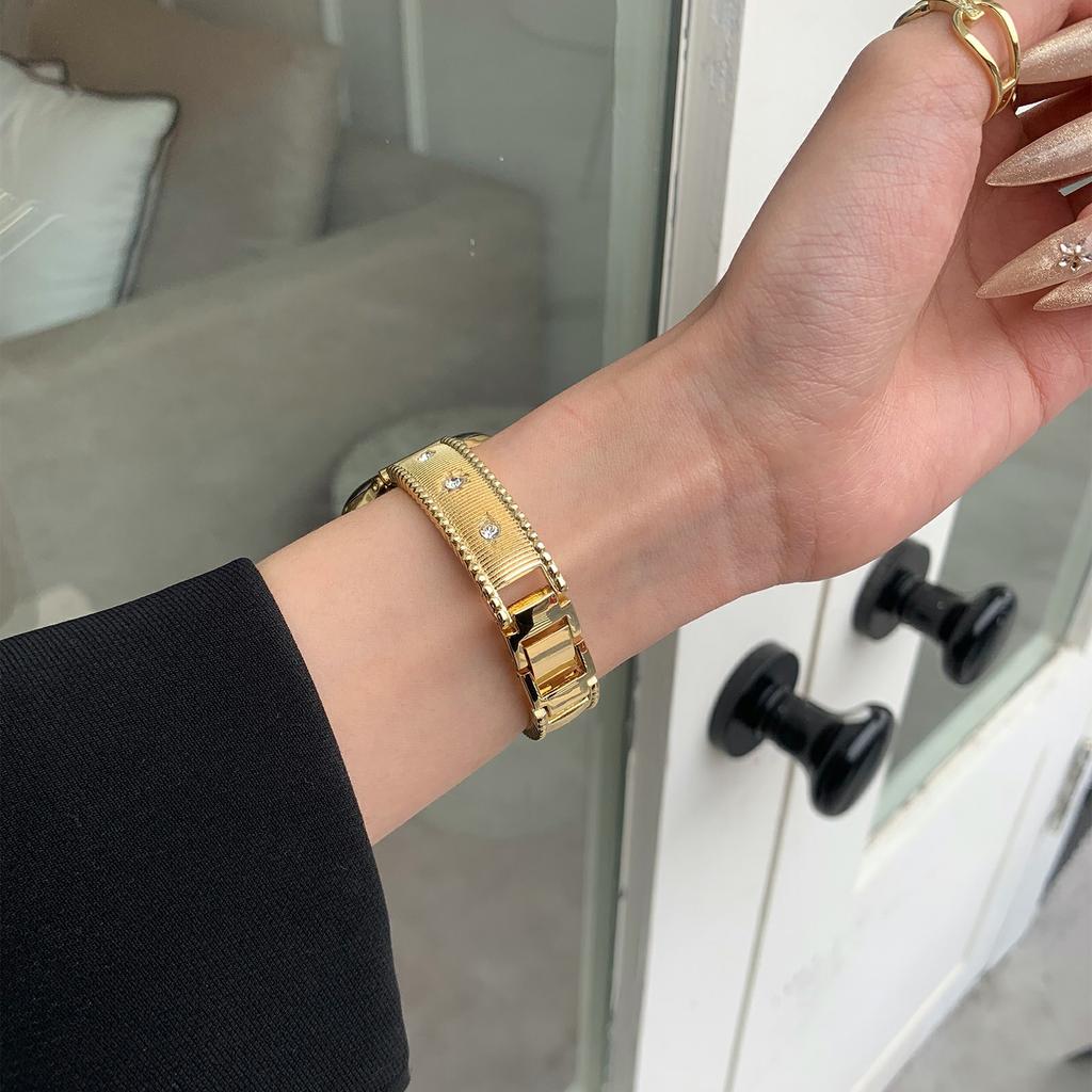 Bracelet Strap for Apple Watch Series 10 9 8 7 SE 6 5 4 3 2 1 42mm 41mm 40mm 38mm Rhinestone Decor Stainless Steel Watch Band