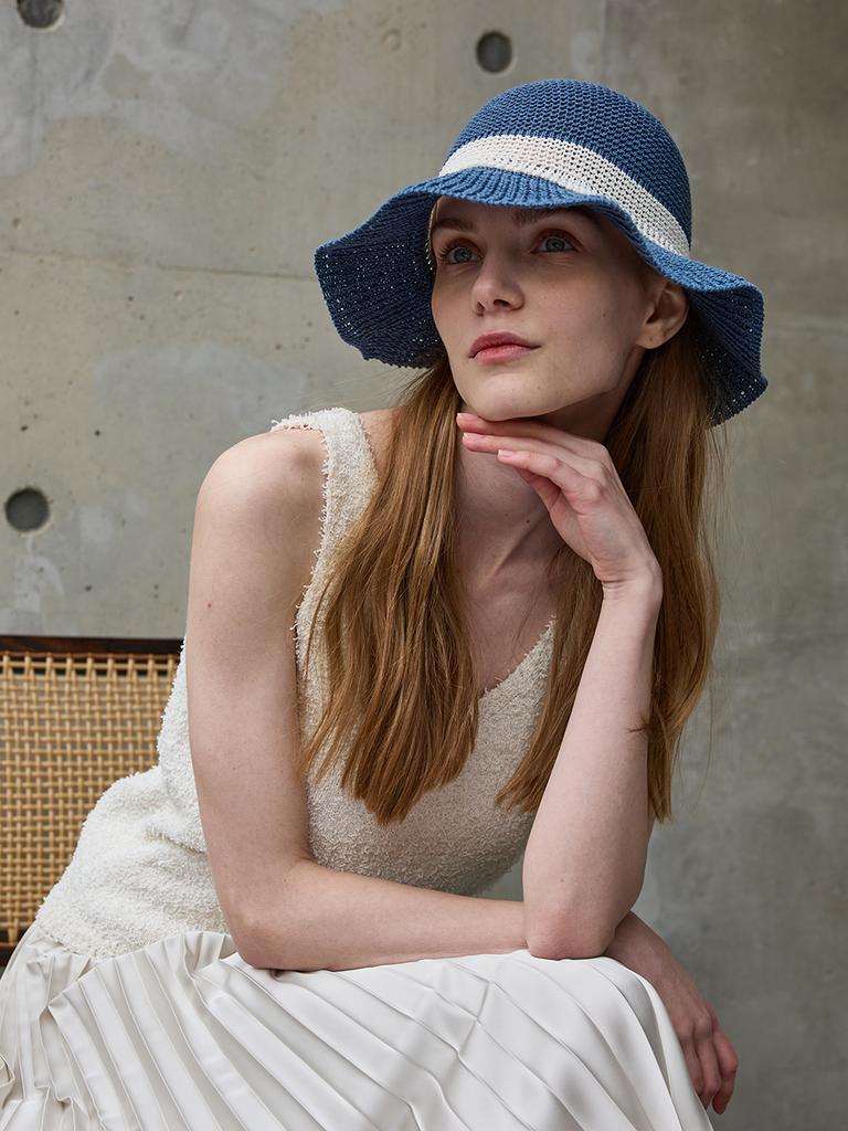 Olinkeompeulliteu Bouquet Paper Bucket Hat (Blue)