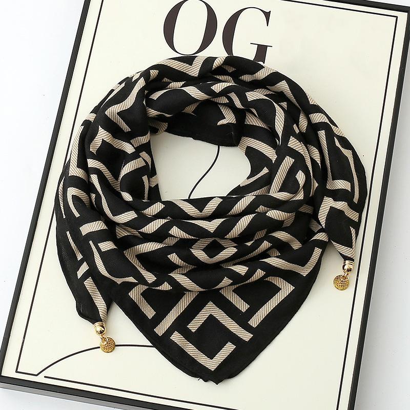 Women's Magnetic Triangle Neck Protection Scarf - Cotton & Linen High-End Square Scarf for Autumn/Winter