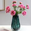 2-köpfiges künstliches Kamelien-Blumenarrangement Realistische Seiden-Kunstpflanze für nordische Wohnzimmer-Dekoration Elegantes Geschenk für Pflanzenliebhaber