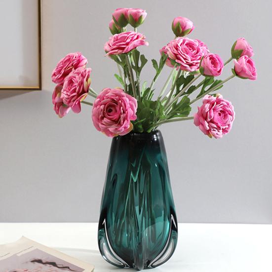 2-köpfiges künstliches Kamelien-Blumenarrangement Realistische Seiden-Kunstpflanze für nordische Wohnzimmer-Dekoration Elegantes Geschenk für Pflanzenliebhaber