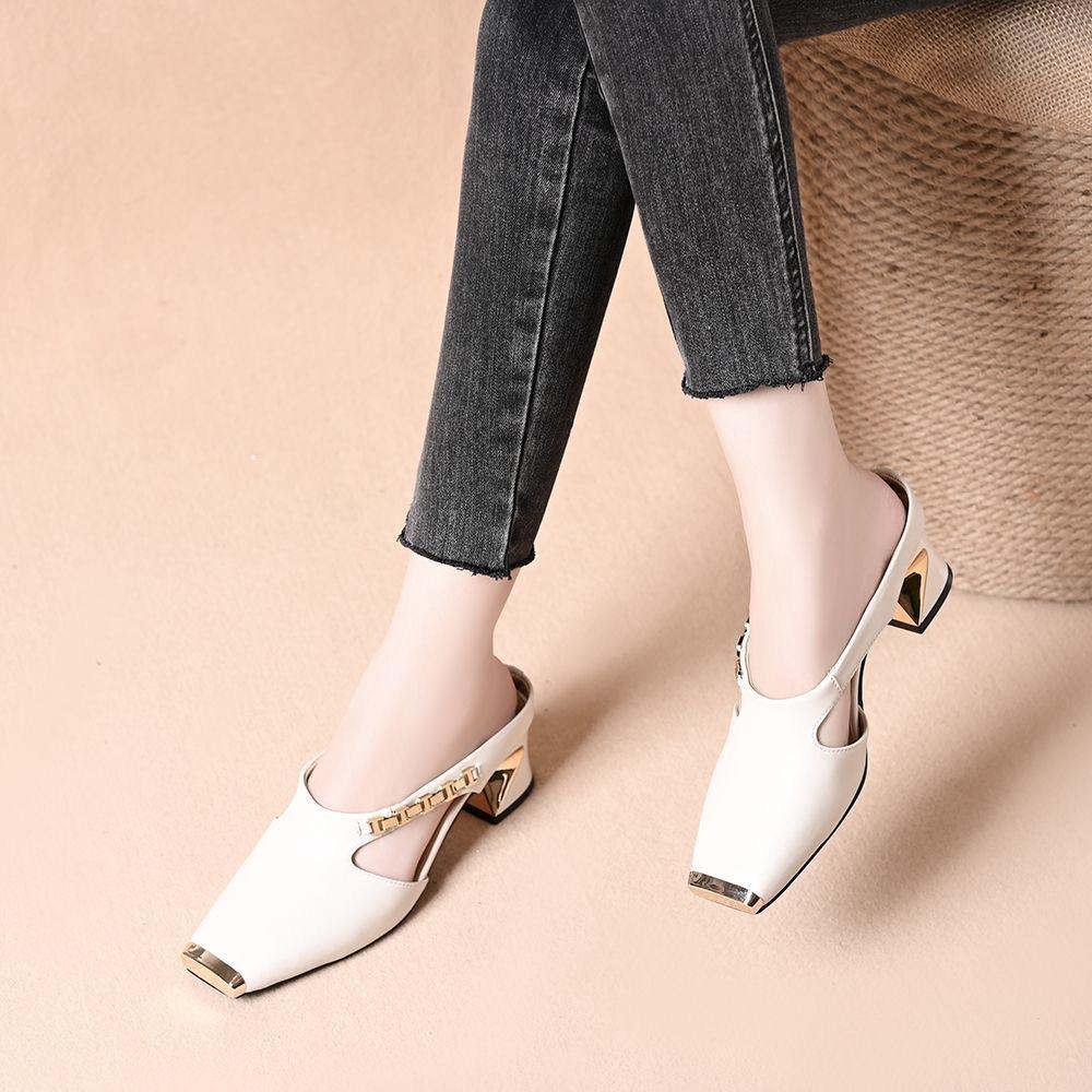 

Metal head anti-kick outer wear slippers women s fashion versatile chain square head one pedal lazy women s sandals 40 белый