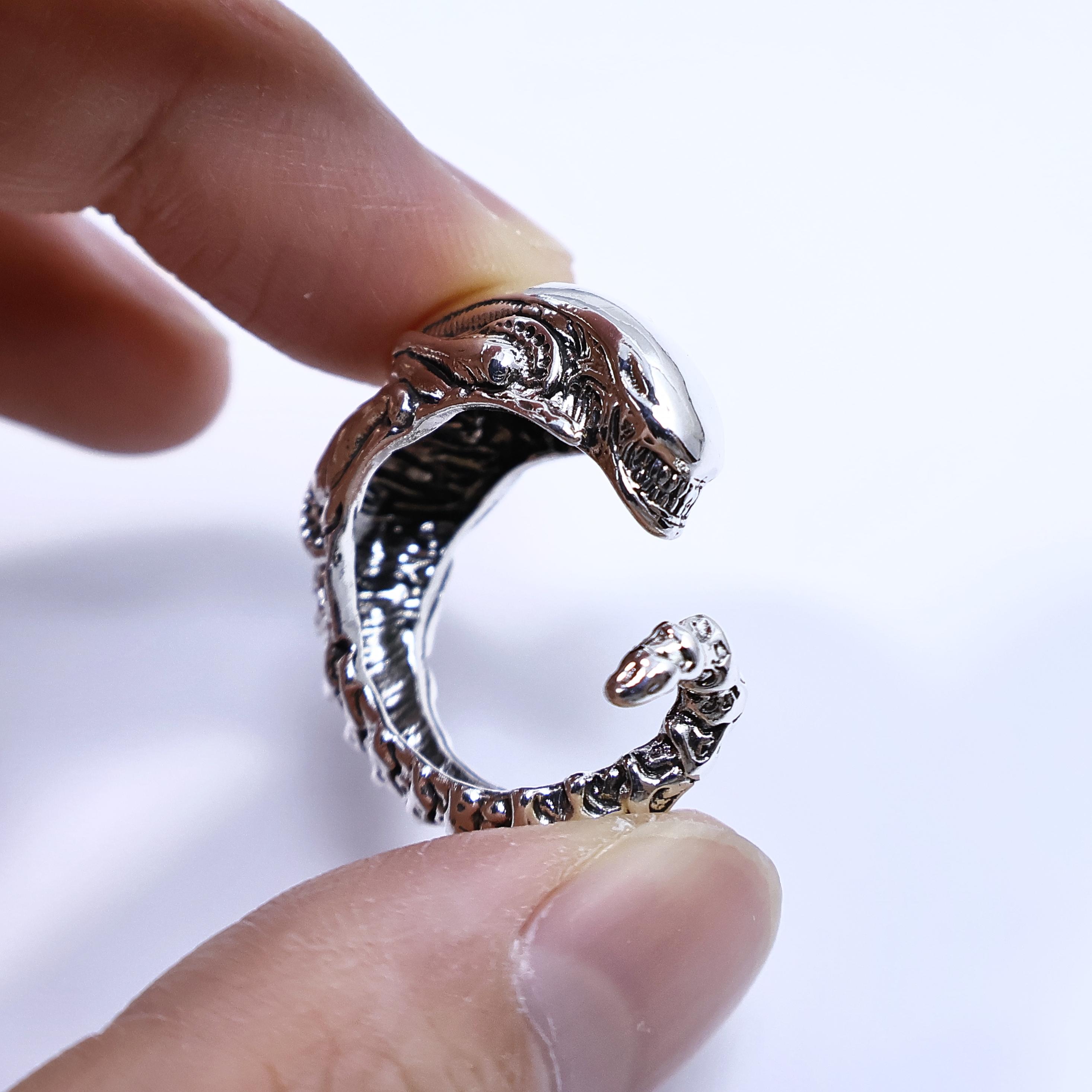 Ретро Инопланетянин Ксеноморф Регулируемое Открытое Кольцо для Женщин Мужчин Посеребренная Медь Готическая Панк Дерзкая Бижутерия Хэллоуин Аксессуар Подарок 6-8