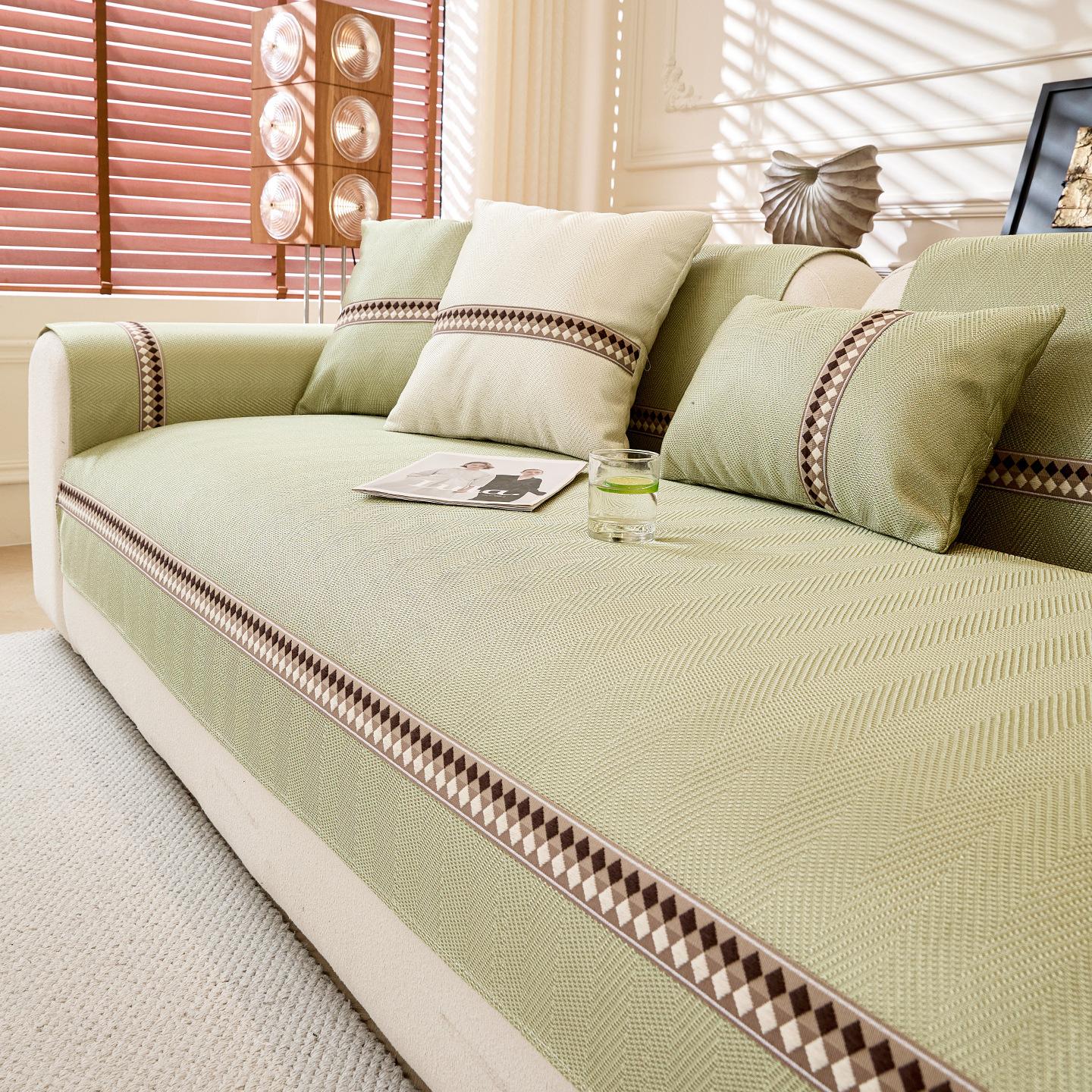 

Ice Silk Sofa Cushion, Summer Sofa Mat, Non-Slip Seat Cushion New Light Luxury High-End Cover Cloth 70*70cm