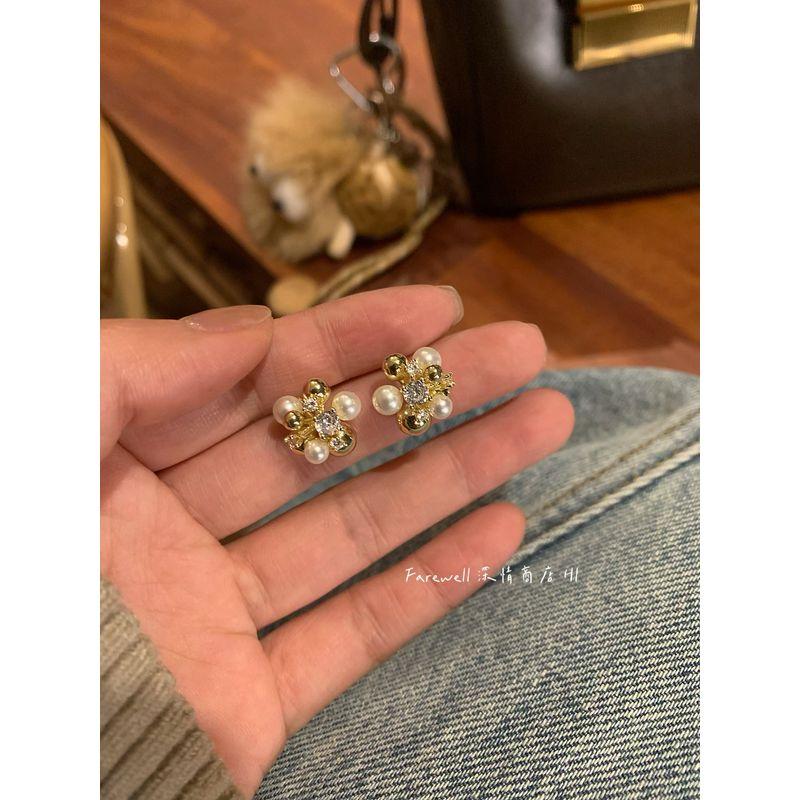 

Новинка Серьги Микро Инкрустация Циркон Жемчужные Серьги-Пуссеты для Женщин Легче Всего Сочетать Классические Ретро Элегантные Элегантность Уникальные Серьги Gold Pair