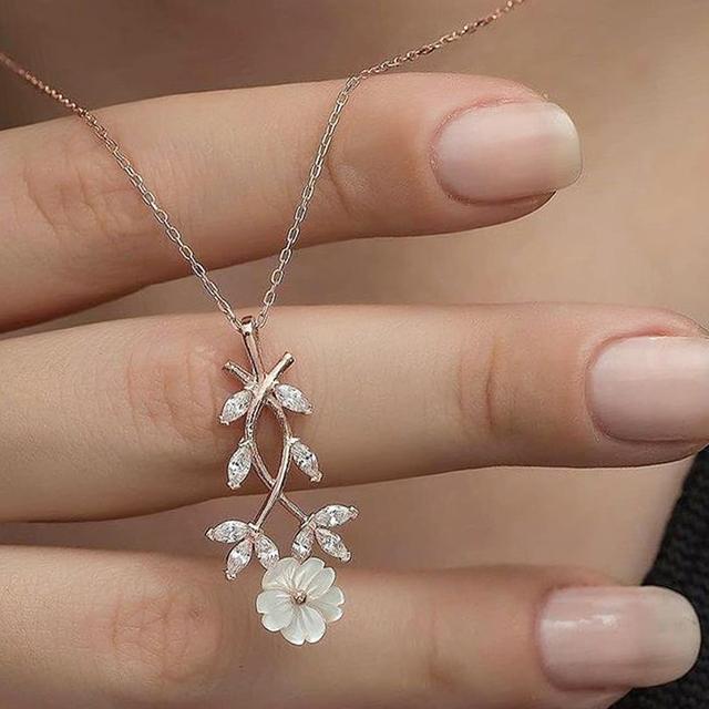 

Изящное ожерелье с подвеской в виде цветка для женщин, свадебные украшения, элегантные темпераментные женские аксессуары для вечеринок, подарки оптом оптом 45cm