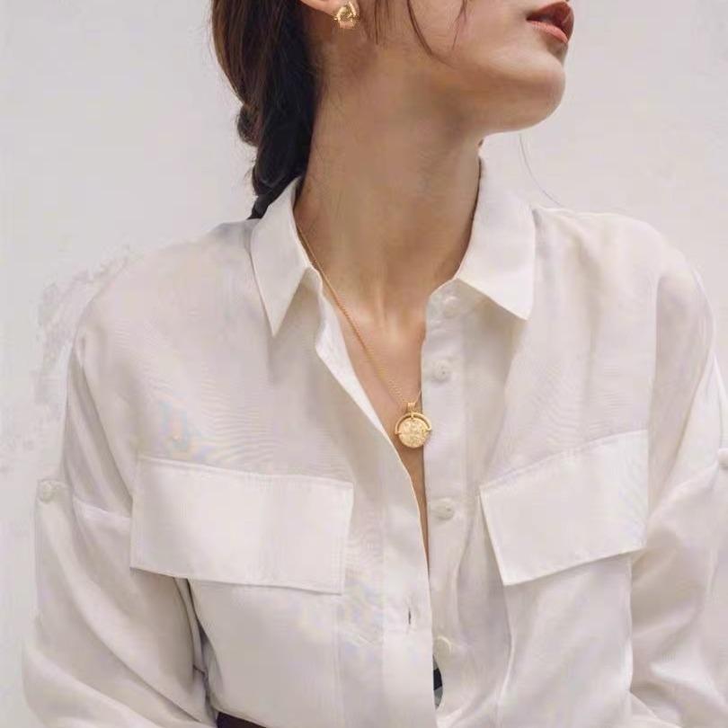 French Chic Roman Head Pendant Necklace Gold Coin Round Chain Choker Fashion Versatile Accessory