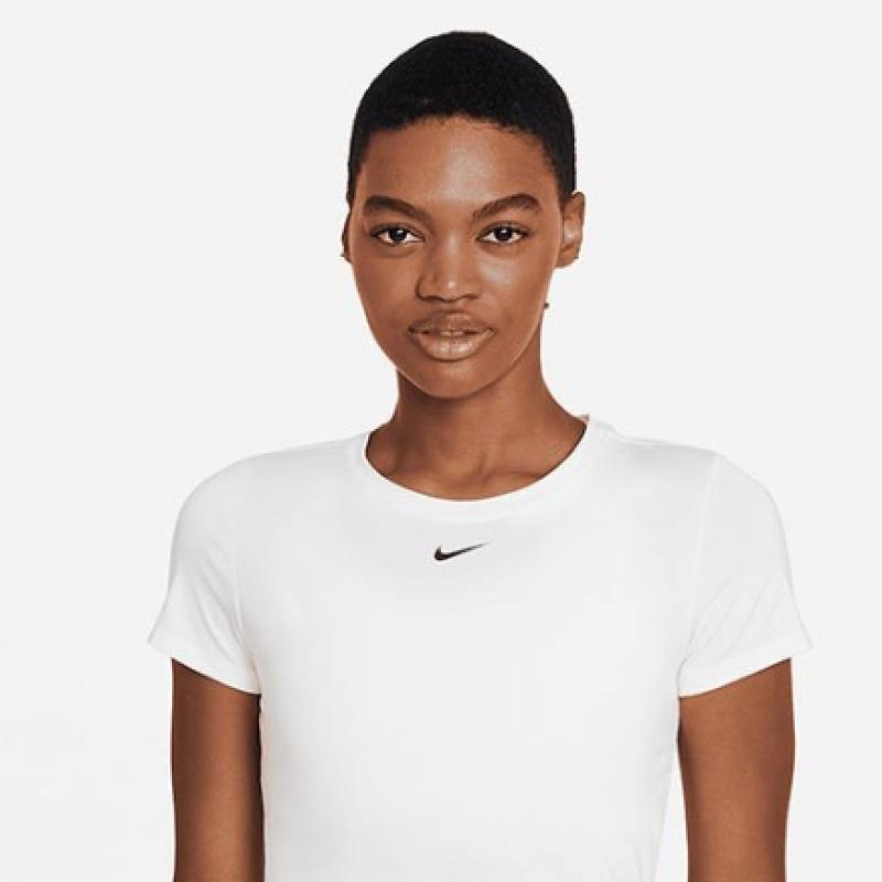 Nike Short Sleeve Tee Women S Dry Fit One Short Sleeve Top Dd0627 100 S2303