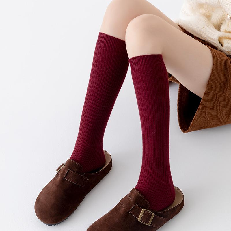 Women's Autumn and Winter Cashmere Calf Socks Solid Color Thickened, Warm and Slimming, Retro Coffee-colored Knee-length Calf Socks