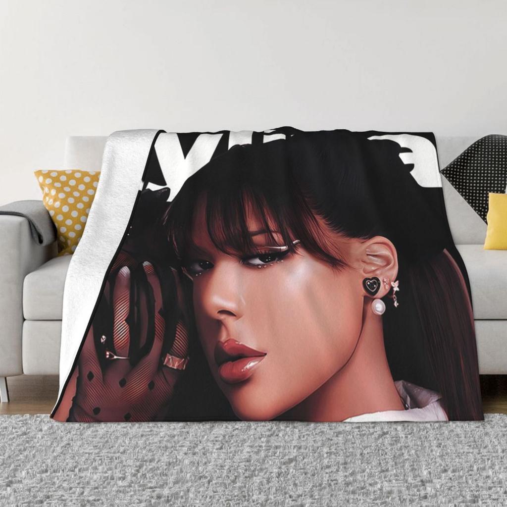 Music Singer Ayliva Blankets Soft Warm Flannel Throw Blanket Cover for Bed Living room Picnic Travel Home Couch
