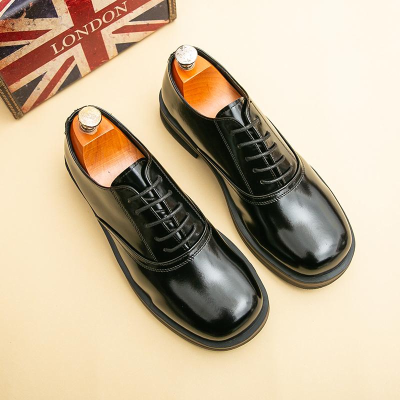 Fashion Fashion Brand Men's Lace Up Square Toe Breathable Business Casual Leather Shoes Spring New Men Comfortable Oxford Wedding Shoes