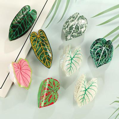 Umweltfreundliche Haarklammern aus Acetat mit stilvollem Waldblatt-Design