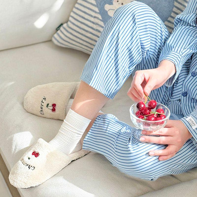RUGUM Fruity Cherry Fogni Living Room Slippers