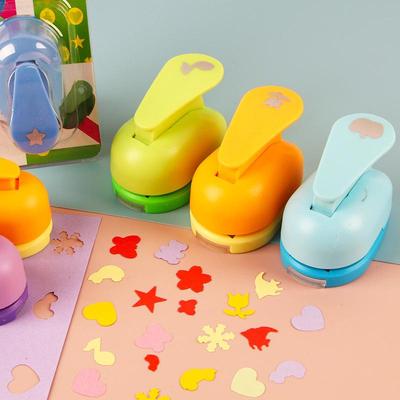 Cucito e manufatti tessili – Album