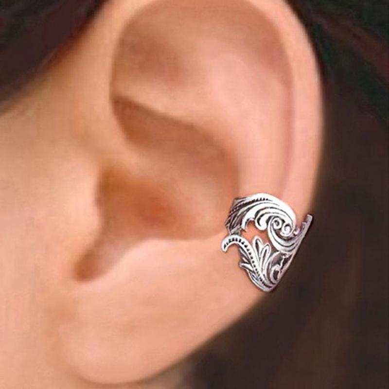 Huitan Vintage Fox-shaped Ear Cuff Earrings for Women Antique Silver Color Creative Clip Earrings Daily Wear Versatile Jewelry