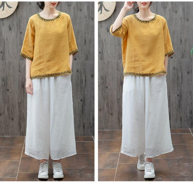 Retro Cotton Linen Embroidered Round Neck T-shirt with Five-Point Sleeves - Summer Plus Size Loose Fit for Women