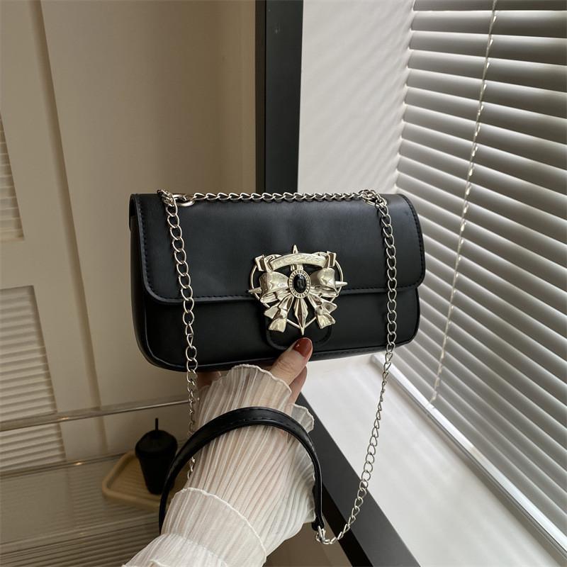 Stylish Retro Handheld Square Bag For Women In Black Red Beige And Blue Options чёрный