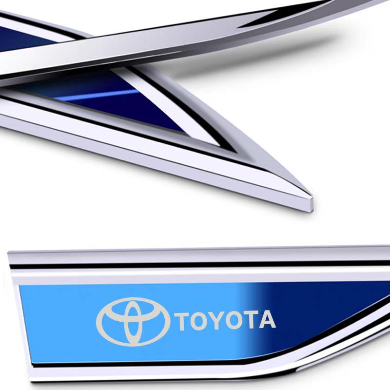 2Pcs Metal Car Stickers Badge For Toyota camry Yaris corolla RAV4 CHR prado hulix verso Auto Fender Side Decals