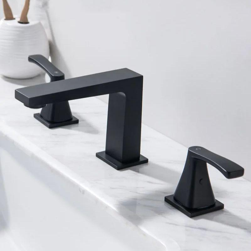 Brushed Gold Basin Faucets Deck Mounted Bathtub Hot And Cold Water Mixer Faucet Dual Handle Three Hole Basin Faucet Set Tub Tap