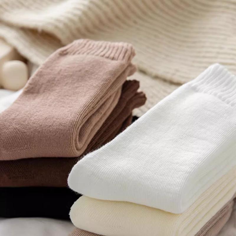Women's Solid Color Warm Maternity Socks - Thick Velvet, Cold-Resistant, Anti-Pilling Floor Socks