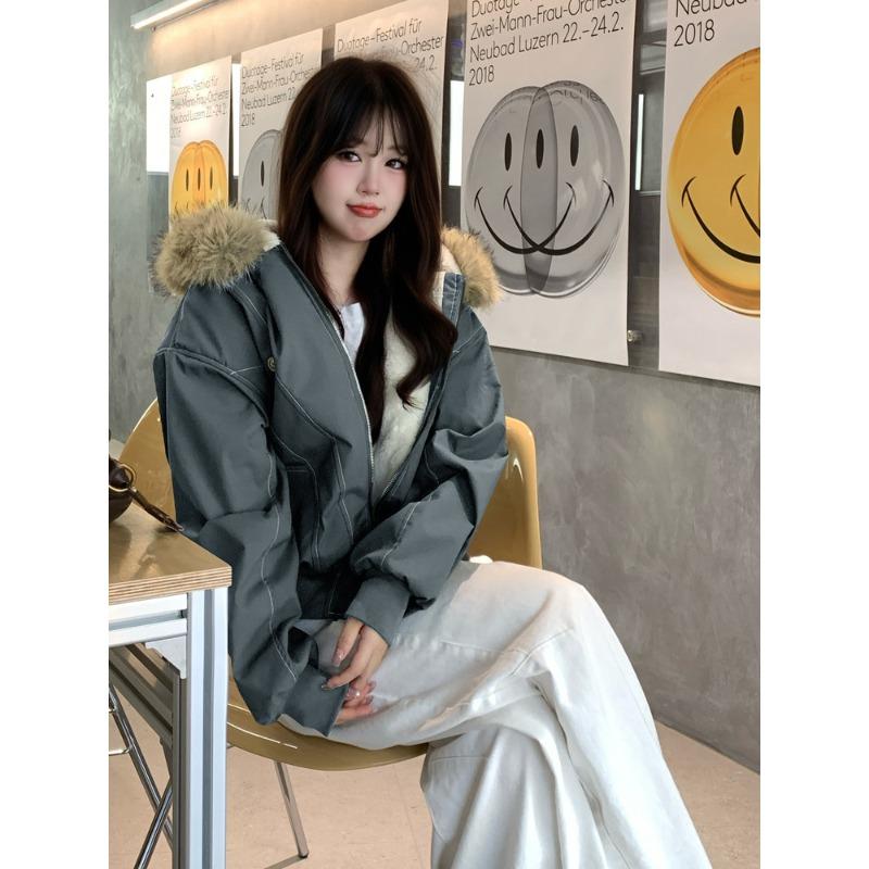 Retro Mountain Sculpture Large Fur Collar Cotton Jacket for Women In Winter, Loose and Thickened Short Work Clothes