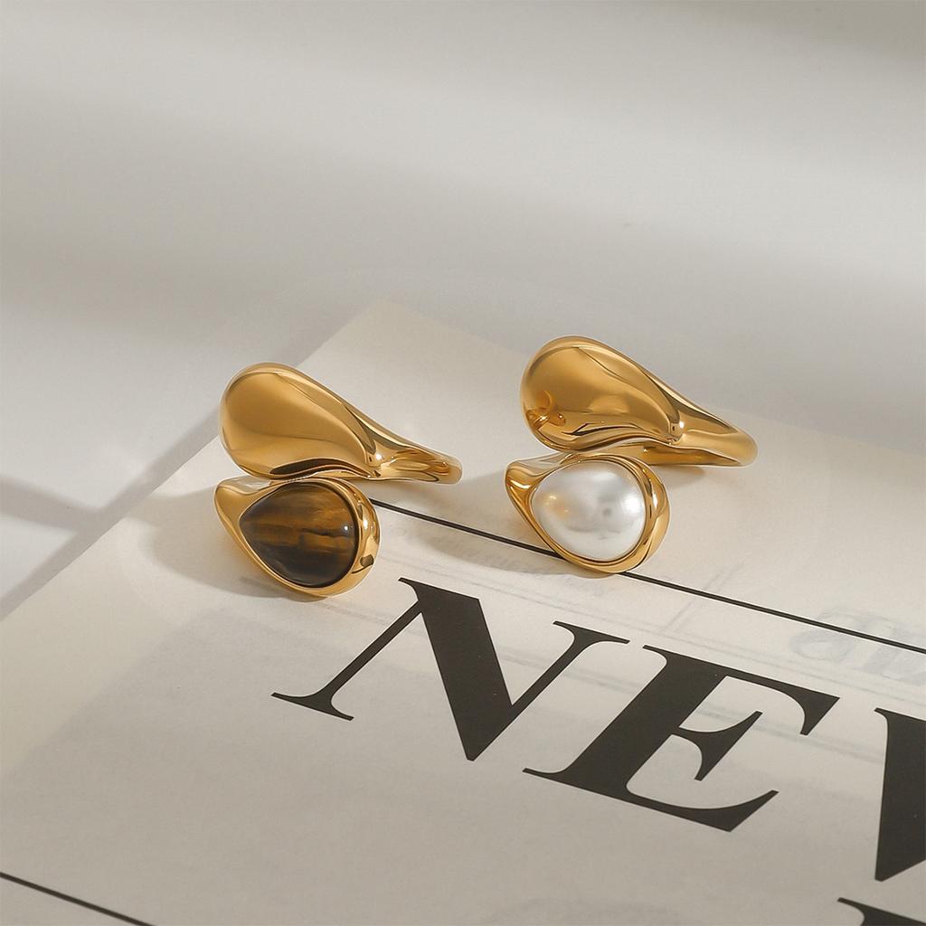 Yori Popular Stainless Steel Pearl Natural Tiger Stone Finger Ring 18K Gold Color Plated Popular Sweet Jewelry Engagement