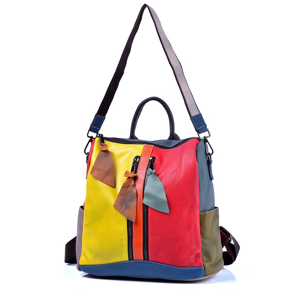 Echte Ledertasche für doppelten Schultergurt im bunten Kontrastdesign, Echter Lederrucksack für den Freizeitgebrauch