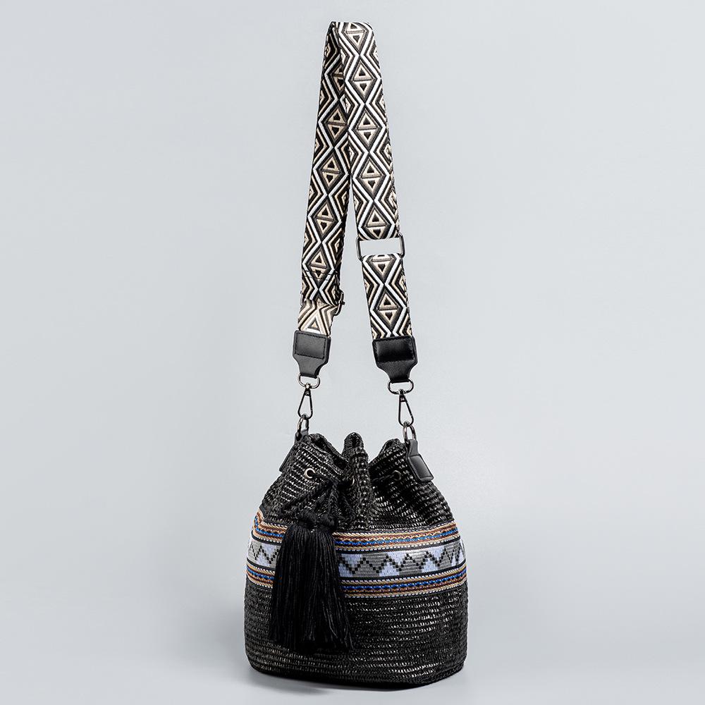 Neue Strohgewebte Eimer Tasche Für Frauen Große Kapazität Quaste Breite Schultergurte Schultertasche Öko Wiederverwendbar Strand Urlaub Täglich