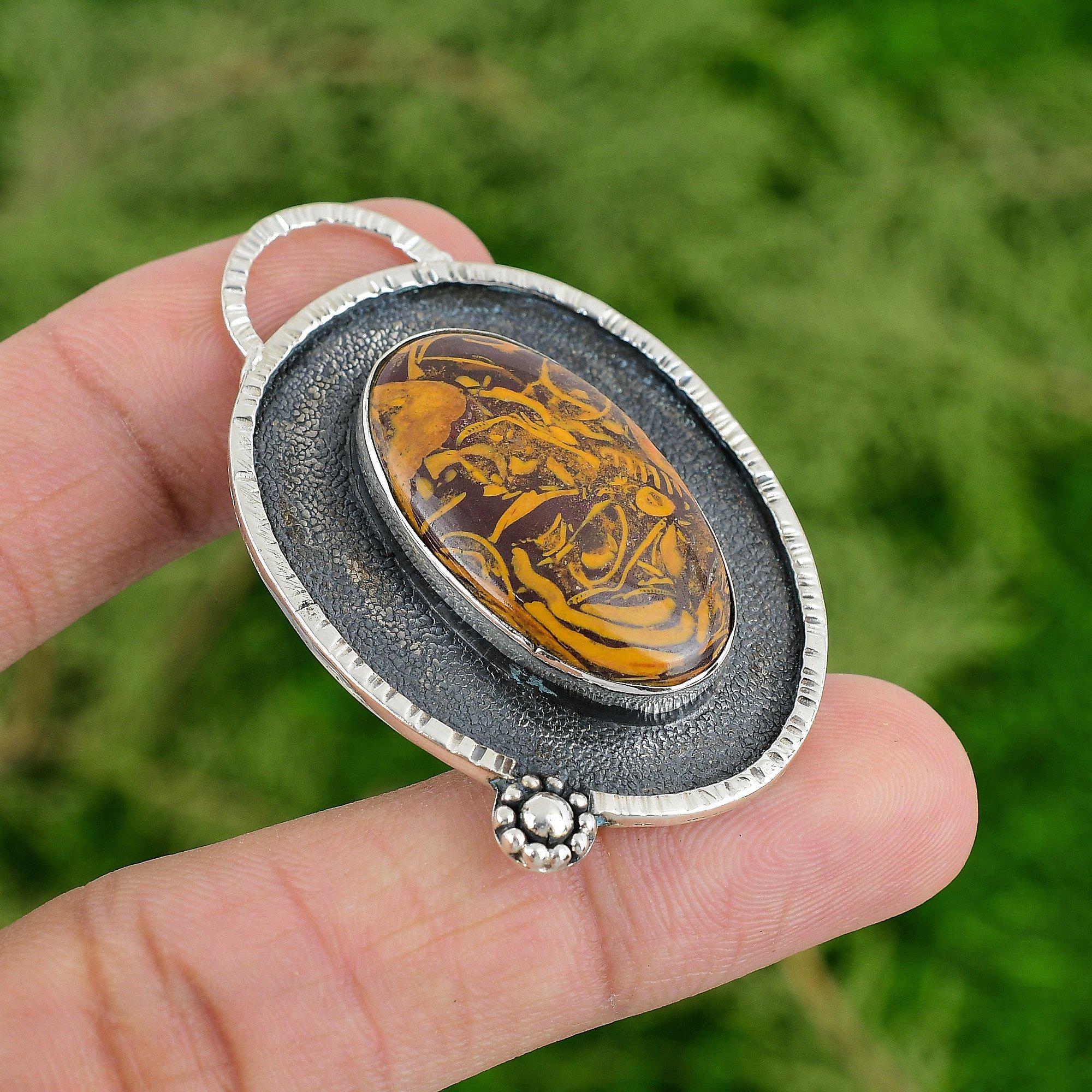 

Oval Mariam Jasper Gemstone Daughter Artisan Bezel Pendant Jewelry 925 Silver