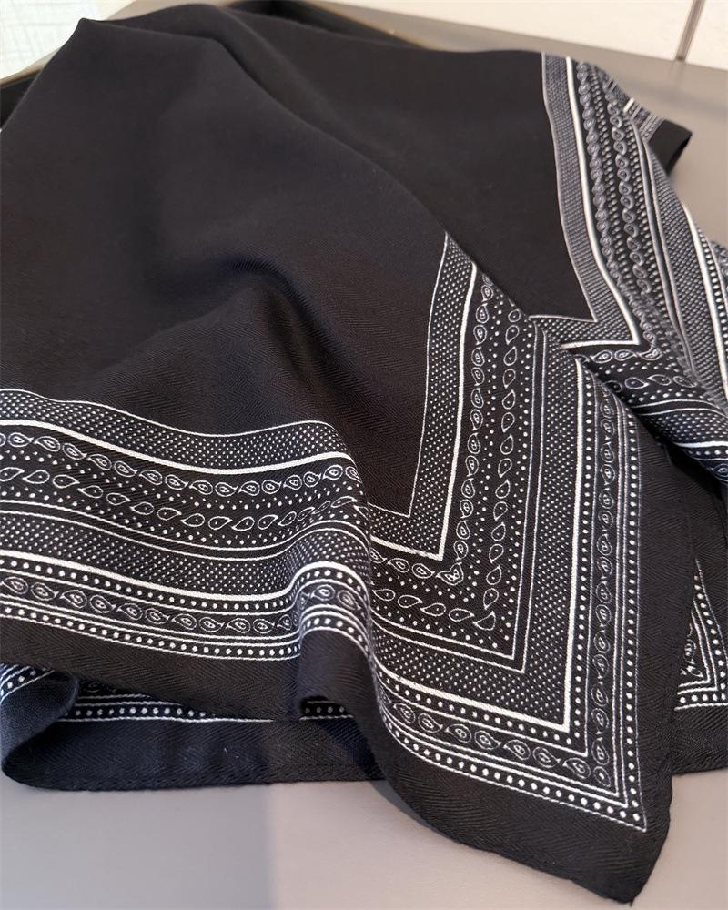Luxury Solid Color Square Scarf For Women Cotton Linen Feeling Neck Scarf Shawl Warp Elegant Neckerchief Bandanas Print Hijab