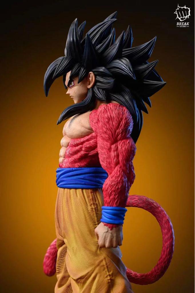 [USED] Dragon Ball Son Goku Super Saiyan 4 Garage Kit Completed Figure