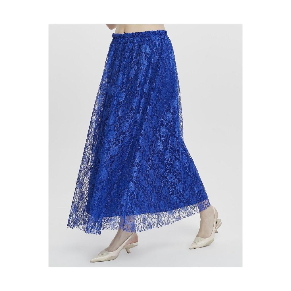 Fusta de dama din dantela