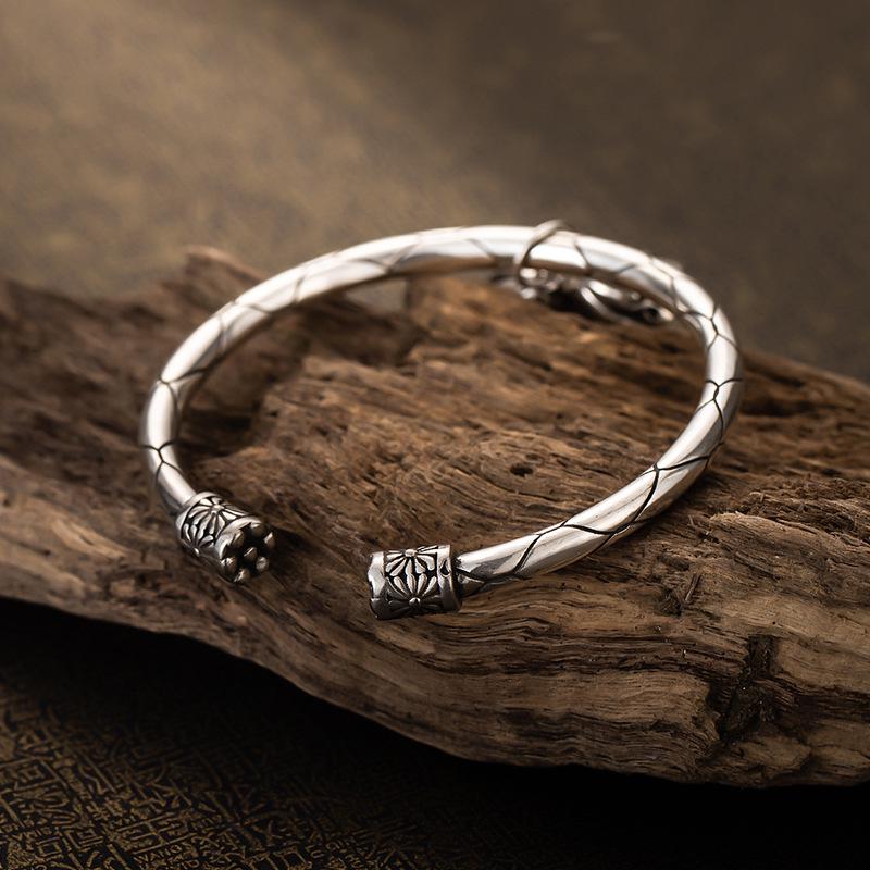 Retro Heritage Antique Silver Lotus Pod Open Bangle - Elegant Valentine's Day or Birthday Gift for Her.