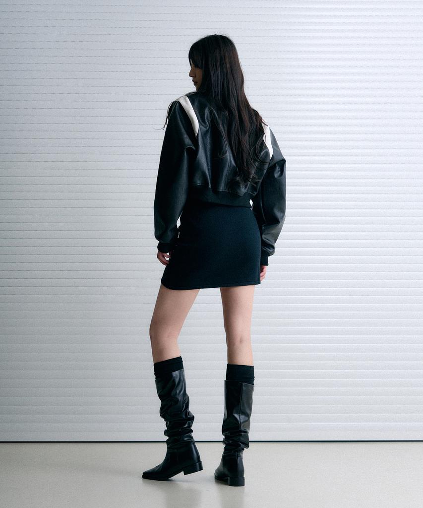 Ledeoli Line Cable Knit Mini Skirt [Black]