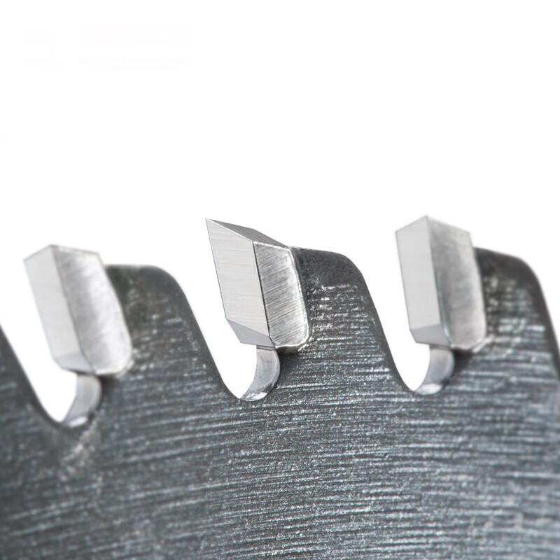 Bosch Circular Saw Blade for Wood and Aluminum CN plug (adapter included)