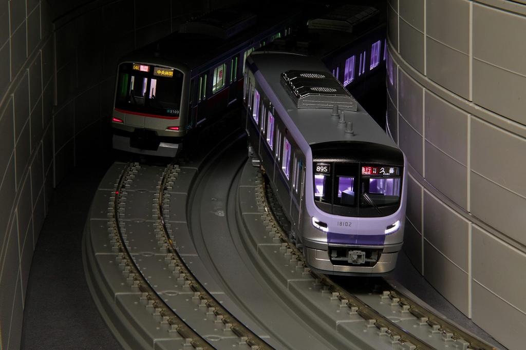 KATO N Gauge Tokyo Metro Hanzomon Line 18000 Series Basic Set Railway Model Train Multicolor 6-car 10-1760