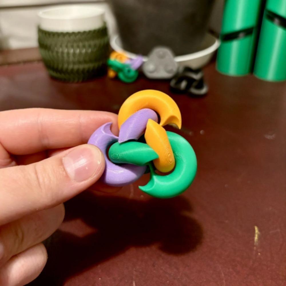 

Легкий Безграничный Складной Кубик Расслабляющее Вращение Непоседа Игрушки Бесконечный Складной Кубик Украшение style C