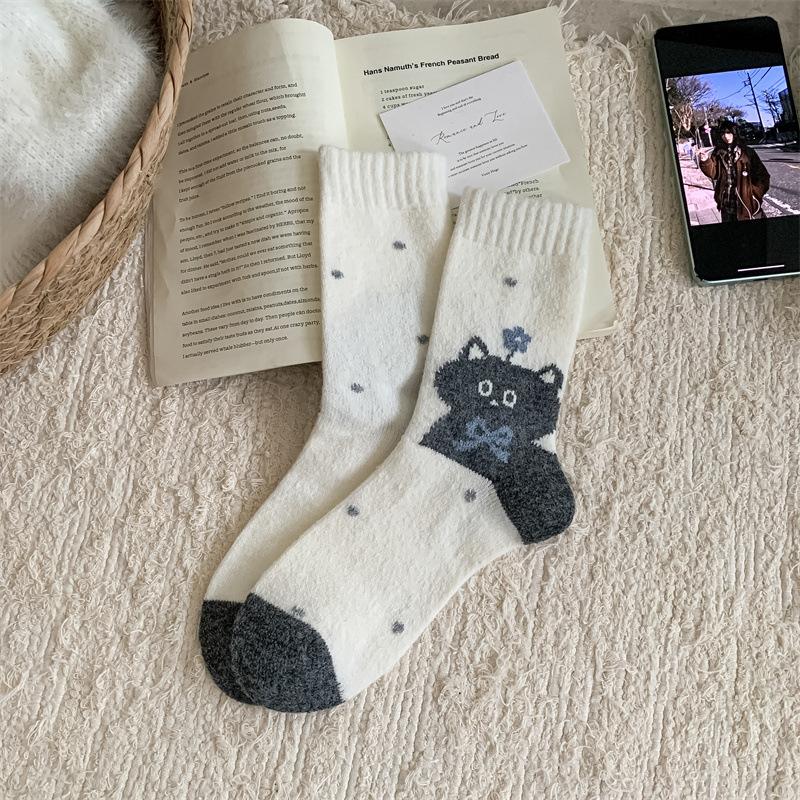 Autumn and Winter Women's Mid-calf Socks in Grey Tones, Cute Cat Warmth Wool Socks for Women