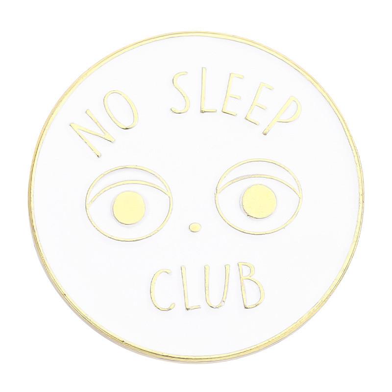 Creative Cartoon Cat Brooch Stylish Personalized Letter Pin For Fashion Accessories