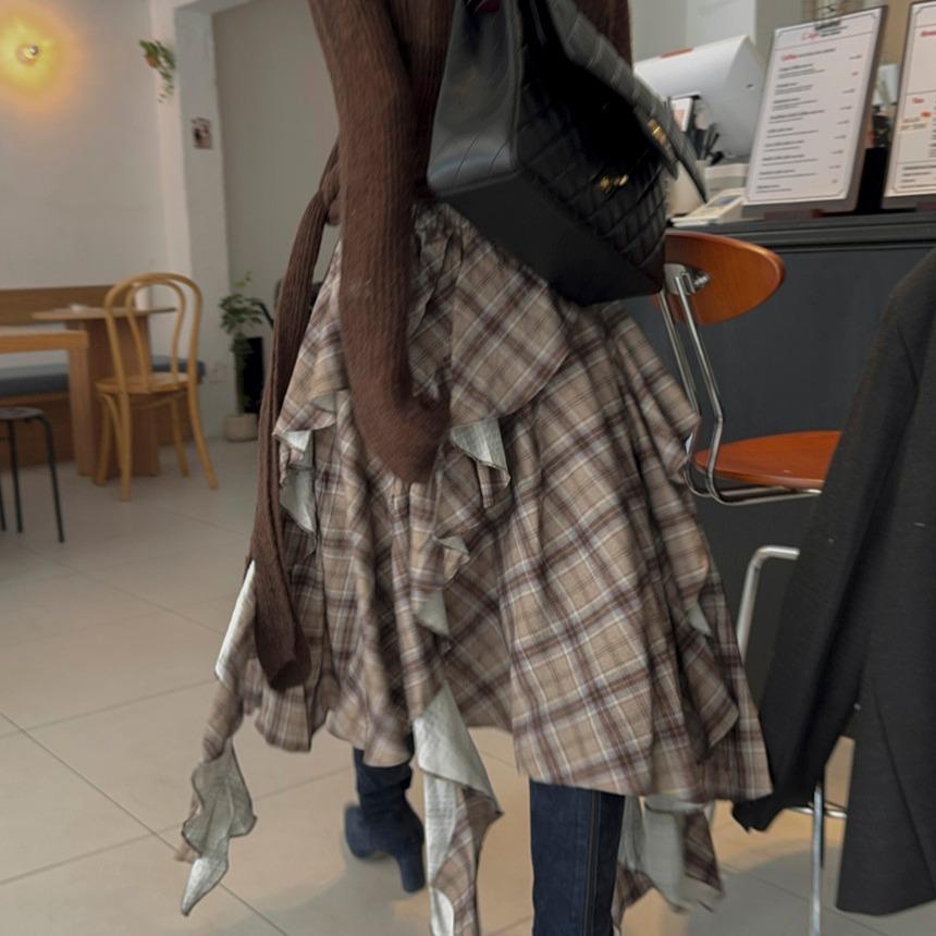 2026 Korean Chic Retro Plaid Asymmetrical Skirt