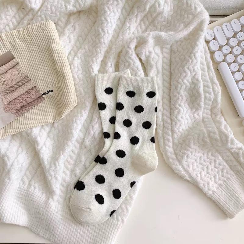 

Женские осенне-зимние утолщенные и бархатные теплые шерстяные носки-гольфы в горошек 1 pair белый