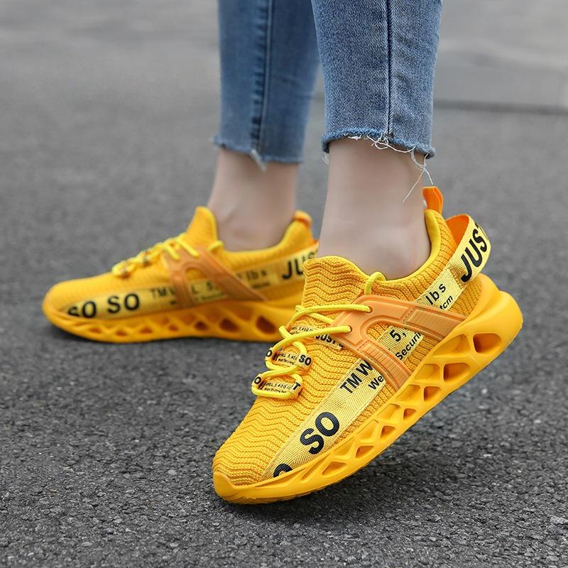 Couple's Fashion Sneakers Breathable Mesh Running Sports Shoes Elastic Casual Shoes Shock Absorption Trainers