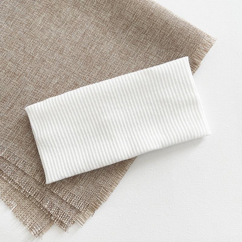 Trendy European-American Knit Sports Headband for Women – Versatile, Sweat-Absorbent, and Stylish for Running