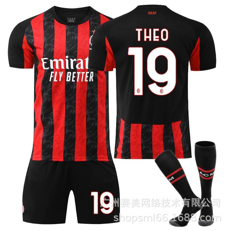 2526AC Milan Home Football Uniforms 10 Leo Shirts 79 Filly 11 Ibrahimovic No. 14 Modric Kaka