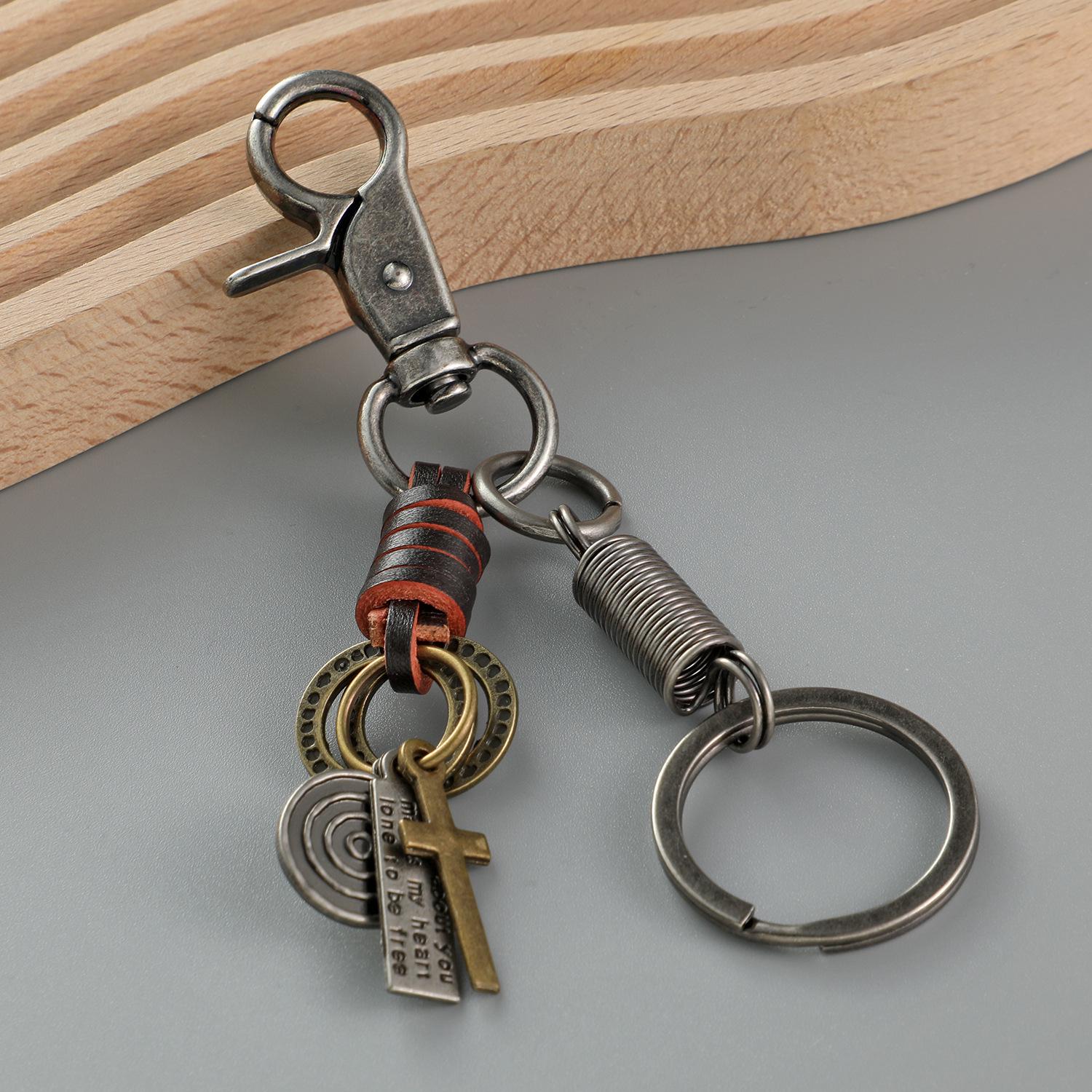 Men s Retro Leather Rope Keychain Waist Pendant