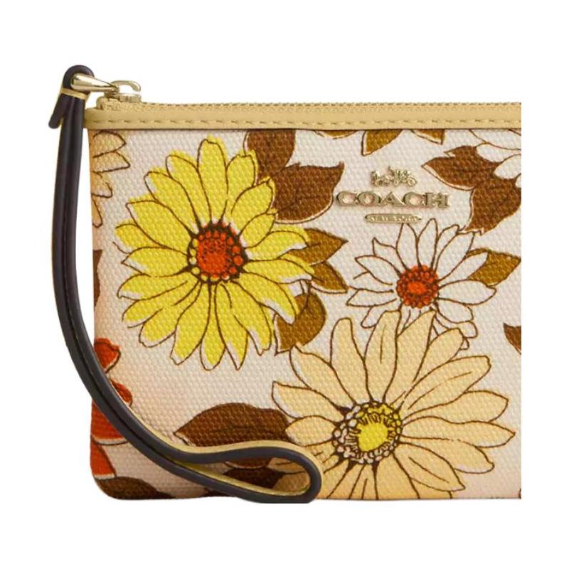COACH Corner Zip 16 Floral Print Fabric Clutch Small Women's Multicolor