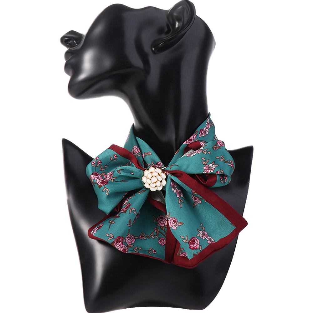 Hollow Out Clothing Accessory Flower Elegant Heart Women Brooches Pearl Shawl Buckle Scarf Buckle