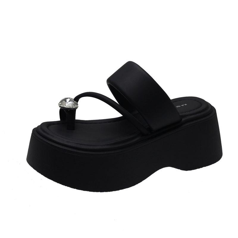 Small height-increasing platform beach shoes for women's summer wear 2025 new high-end silver rhinestone toe slippers