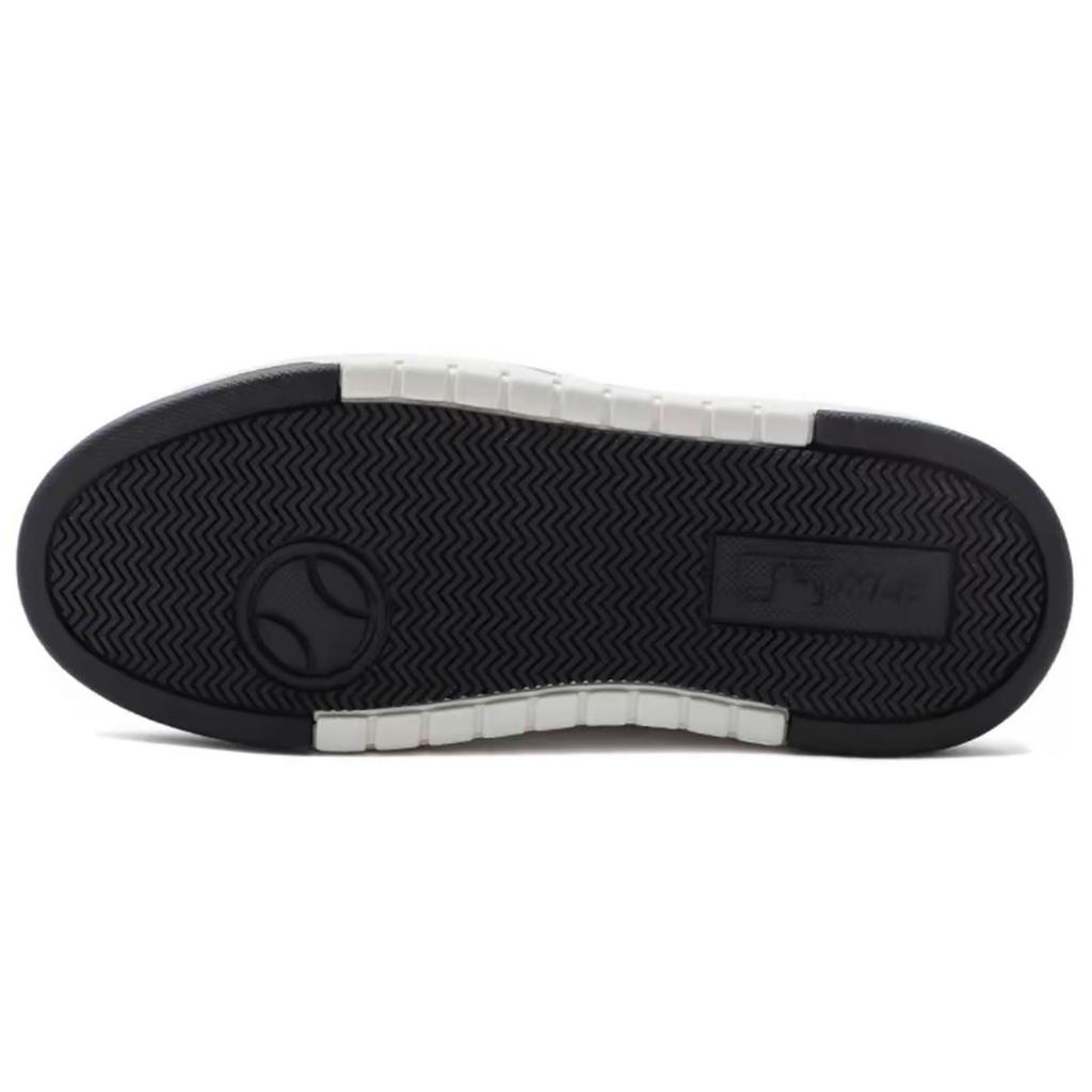 MLB Chunky Liner Skateboard Shoes Unisex Low Top Black, White 3ASXCA12N-50WHS(Team1763- )