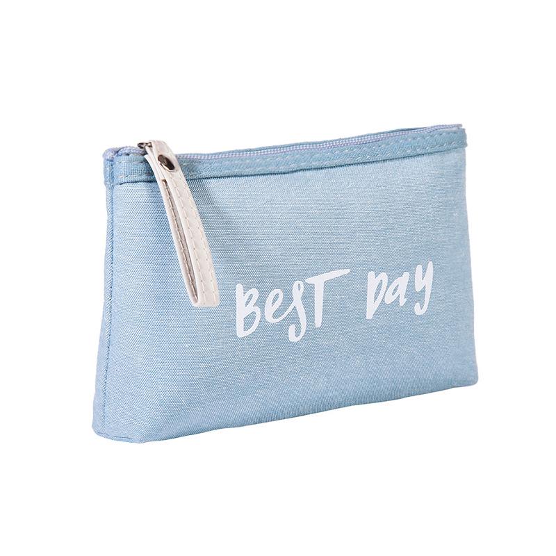 Korean Style Heart Storage Makeup Bag - Portable, Stylish, Mini Toiletry Organizer for Women